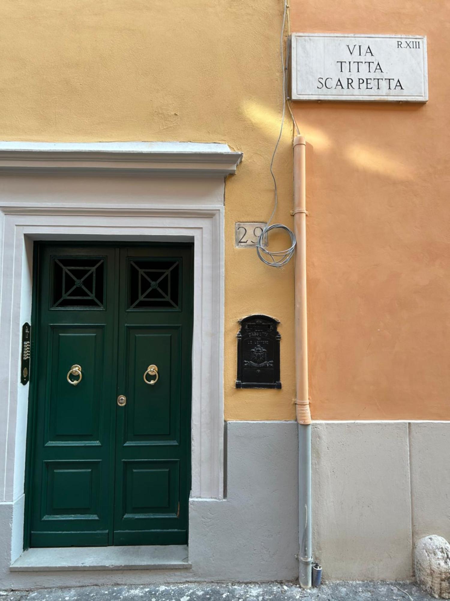 Garden House Trastevere ローマ エクステリア 写真